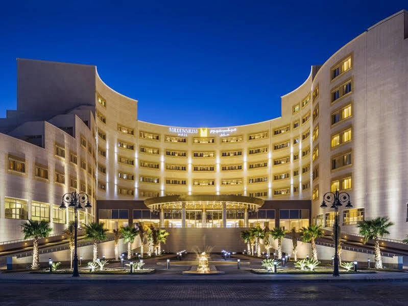 Millennium Hail Hotel Extérieur photo The St. Regis Cairo