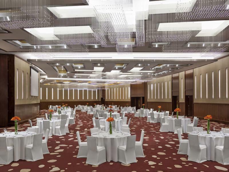 Millennium Hail Hotel Extérieur photo The Grand Ballroom