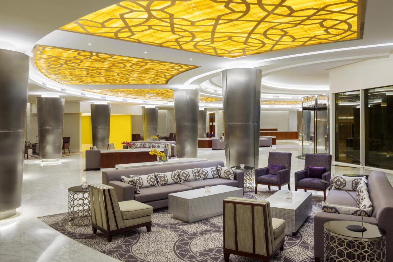 Millennium Hail Hotel Extérieur photo Lobby
